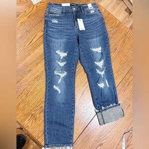 NWT Judy Blue 9/29 High Waist Boyfriend Distressed Jeans Raw Hem